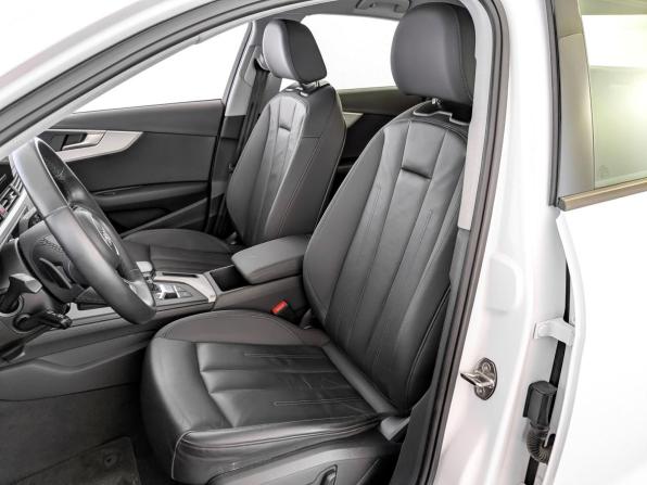 Audi A4 V (B9) Рестайлинг с пробегом 2022 года, цена 3 590 000 рублей, 39147 км, седан, Автокод Объявления