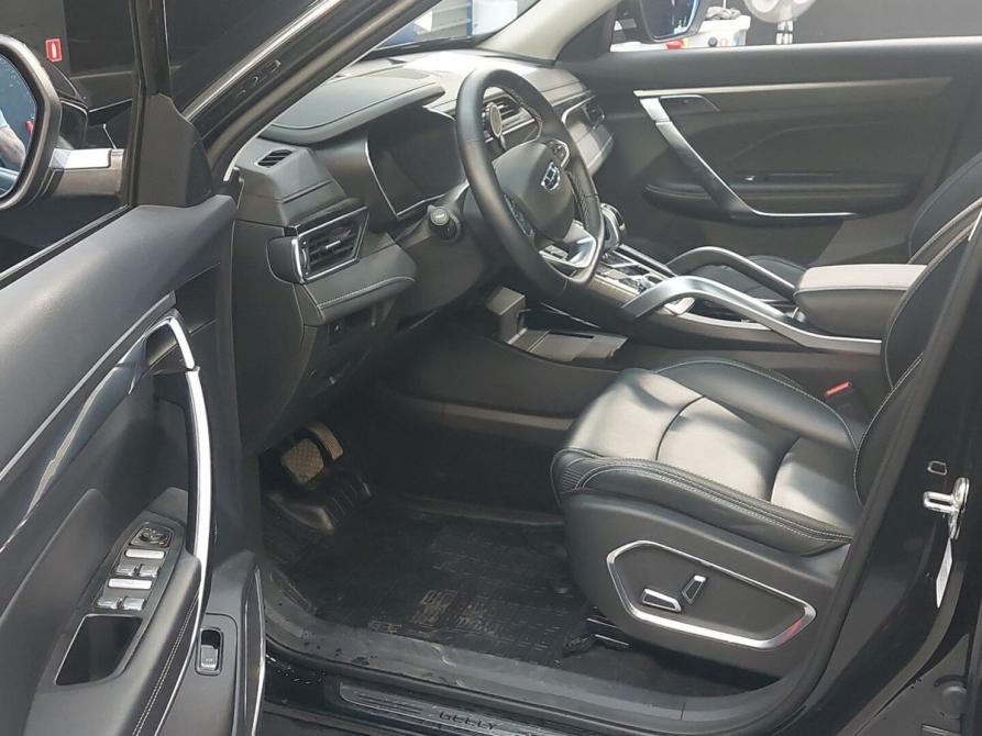 Geely Atlas Pro Москва  - изображение 5