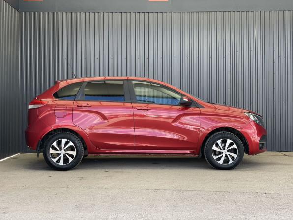 Lada (ВАЗ) XRAY I с пробегом 2018 года, цена 877 000 рублей, 102354 км, хэтчбек, Автокод Объявления