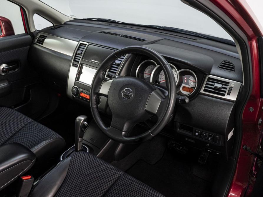 Nissan Tiida I Тюмень  - изображение 10