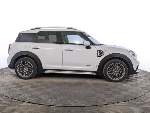 Mini Countryman II с пробегом 2018 года, цена 2 400 000 рублей, 118500 км, внедорожник, Автокод Объявления