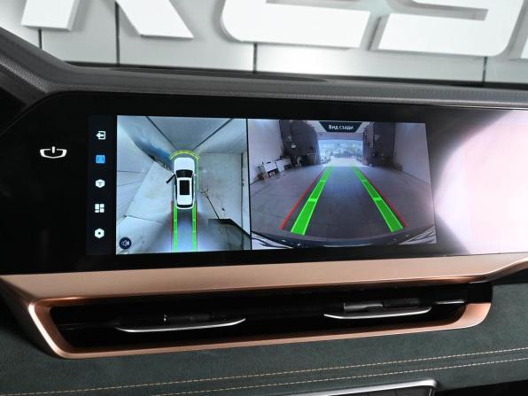 Geely Monjaro I с пробегом 2023 года, цена 3 175 000 рублей, 80234 км, внедорожник, Автокод Объявления