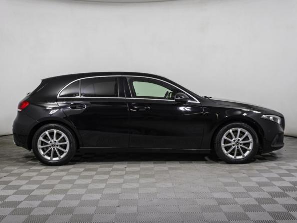 Mercedes-Benz A-Класс IV (W177) с пробегом 2018 года, цена 2 399 000 рублей, 90272 км, хэтчбек, Автокод Объявления