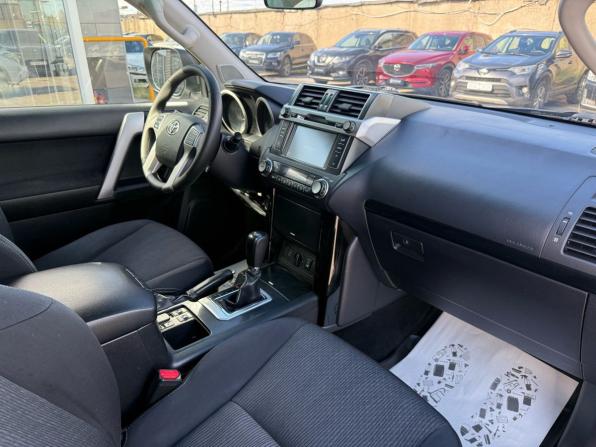 Toyota Land Cruiser Prado 150 Series Рестайлинг 1 с пробегом 2015 года, цена 3 710 000 рублей, 157888 км, внедорожник, Автокод Объявления