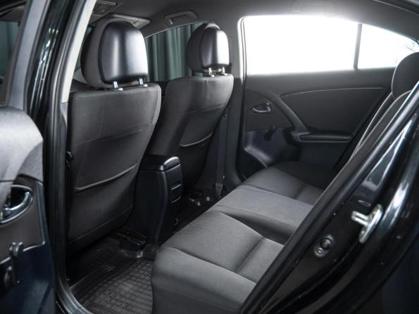 Toyota Avensis III с пробегом 2010 года, цена 925 000 рублей, 197385 км, седан, Автокод Объявления