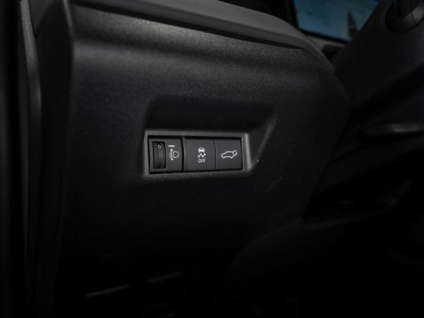Toyota RAV4 VI (XA60) с пробегом 2025 года, цена 4 000 000 рублей, 50 км, внедорожник, Автокод Объявления