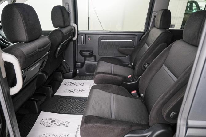 Honda Stepwgn V Рестайлинг с пробегом 2019 года, цена 2 499 000 рублей, 56111 км, минивэн, Автокод Объявления