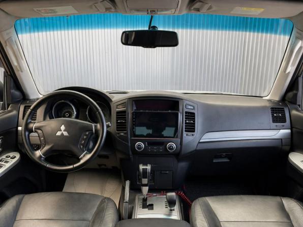 Mitsubishi Pajero IV Рестайлинг 1 с пробегом 2011 года, цена 1 697 000 рублей, 316487 км, внедорожник, Автокод Объявления