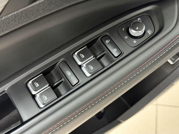 Geely Tugella I Рестайлинг с пробегом 2023 года, цена 3 033 000 рублей, 27167 км, внедорожник, Автокод Объявления