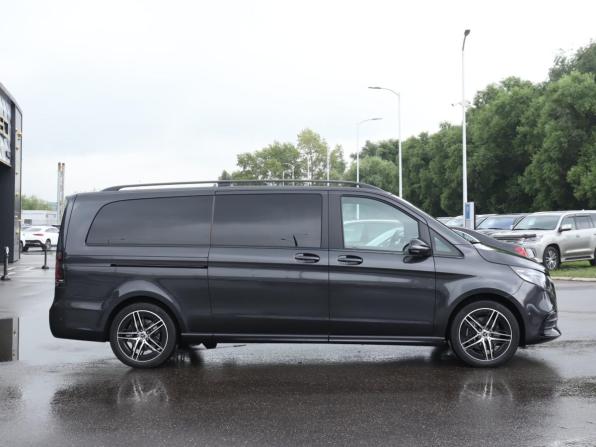 Mercedes-Benz V-Класс III (W447) Рестайлинг 2 с пробегом 2025 года, цена 12 200 000 рублей, 8703 км, минивэн, Автокод Объявления