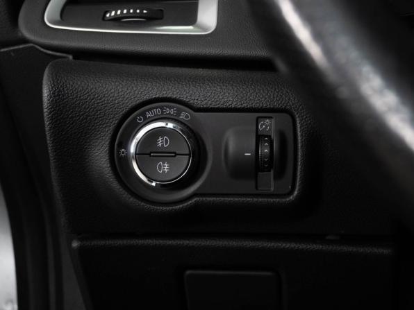 Opel Astra J Рестайлинг с пробегом 2013 года, цена 830 000 рублей, 215620 км, хэтчбек, Автокод Объявления