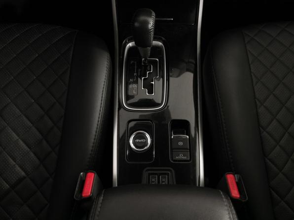 Mitsubishi Outlander III Рестайлинг 3 с пробегом 2019 года, цена 1 895 000 рублей, 124874 км, внедорожник, Автокод Объявления