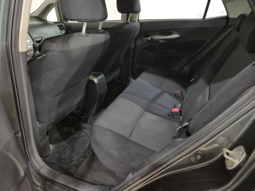 Toyota Auris I Альметьевск  - изображение 17