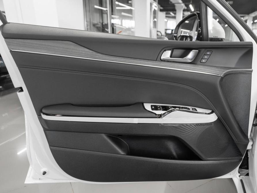 Kia K5 III Рестайлинг Москва  - изображение 14