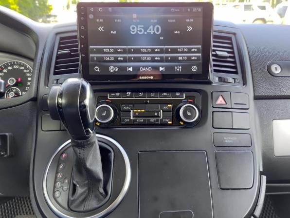 Volkswagen Multivan T5 Рестайлинг с пробегом 2013 года, цена 2 270 000 рублей, 338888 км, минивэн, Автокод Объявления