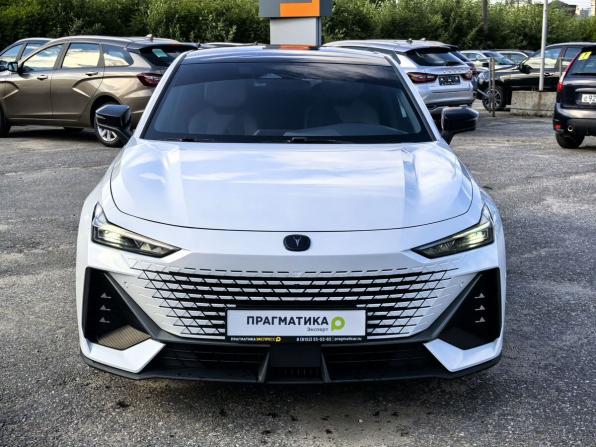 Changan UNI-V I с пробегом 2023 года, цена 2 222 222 рубля, 23000 км, лифтбек, Автокод Объявления