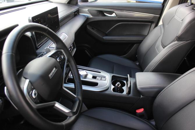 Haval Jolion I Рестайлинг с пробегом 2024 года, цена 2 097 000 рублей, 47000 км, внедорожник, Автокод Объявления