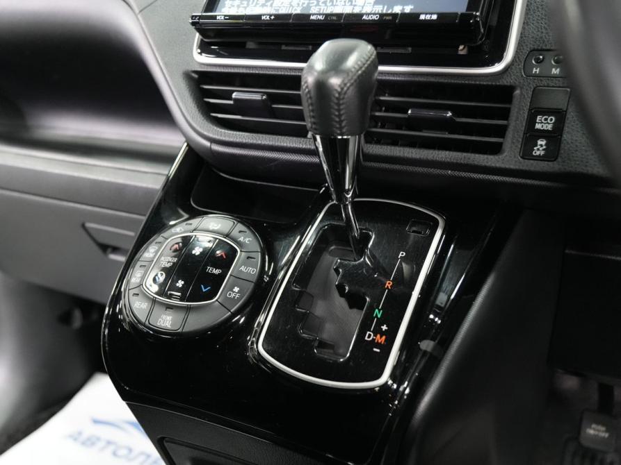 Toyota Noah III (R80) Рестайлинг Новосибирск  - изображение 22