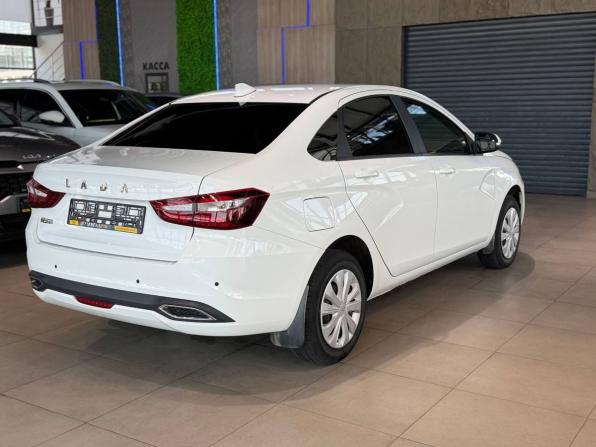 Lada (ВАЗ) Vesta I Рестайлинг (NG) с пробегом 2023 года, цена 1 285 000 рублей, 25500 км, седан, Автокод Объявления