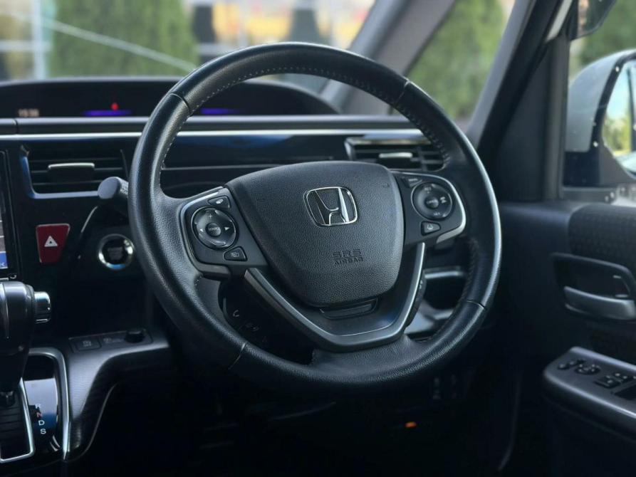 Honda Stepwgn V Рестайлинг Уфа  - изображение 12
