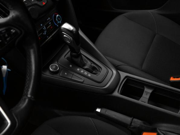 Ford Focus III Рестайлинг с пробегом 2018 года, цена 1 330 000 рублей, 79466 км, универсал, Автокод Объявления