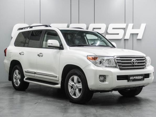 Toyota Land Cruiser 200 Series Рестайлинг 1 с пробегом 2015 года, цена 4 549 000 рублей, 247589 км, внедорожник, Автокод Объявления