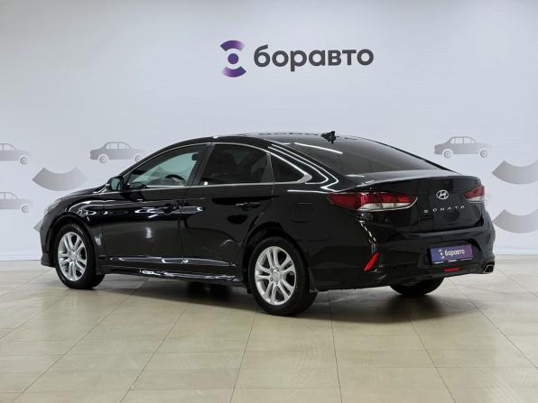 Hyundai Sonata VII (LF) Рестайлинг с пробегом 2019 года, цена 1 660 000 рублей, 112249 км, седан, Автокод Объявления