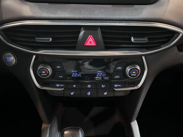 Hyundai Santa Fe IV с пробегом 2019 года, цена 2 800 000 рублей, 104630 км, внедорожник, Автокод Объявления