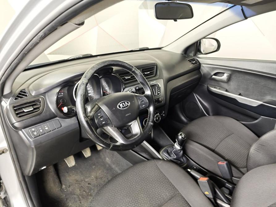 Kia Rio III Москва  - изображение 16