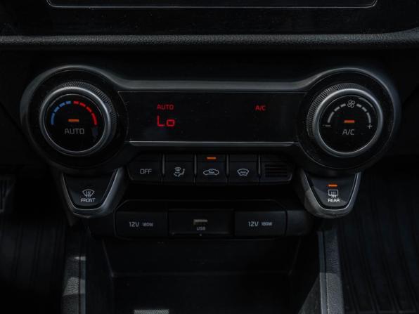 Kia Rio IV Рестайлинг с пробегом 2021 года, цена 1 537 000 рублей, 188395 км, седан, Автокод Объявления