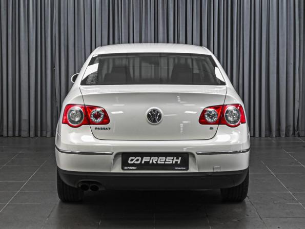Volkswagen Passat B6 с пробегом 2008 года, цена 799 000 рублей, 232501 км, седан, Автокод Объявления