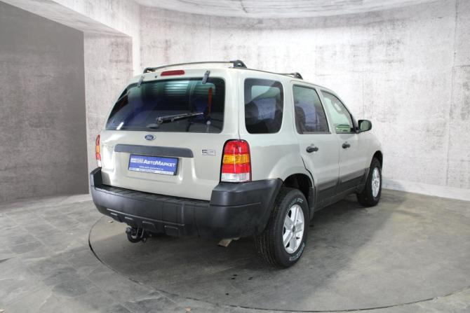 Ford Escape I Рестайлинг с пробегом 2004 года, цена 450 000 рублей, 196377 км, внедорожник, Автокод Объявления