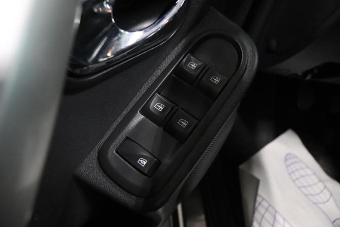 Nissan Terrano III (D10) с пробегом 2017 года, цена 1 493 000 рублей, 62735 км, внедорожник, Автокод Объявления