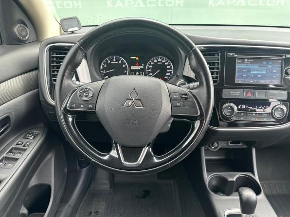 Mitsubishi Outlander III Рестайлинг с пробегом 2015 года, цена 1 889 000 рублей, 124668 км, внедорожник, Автокод Объявления