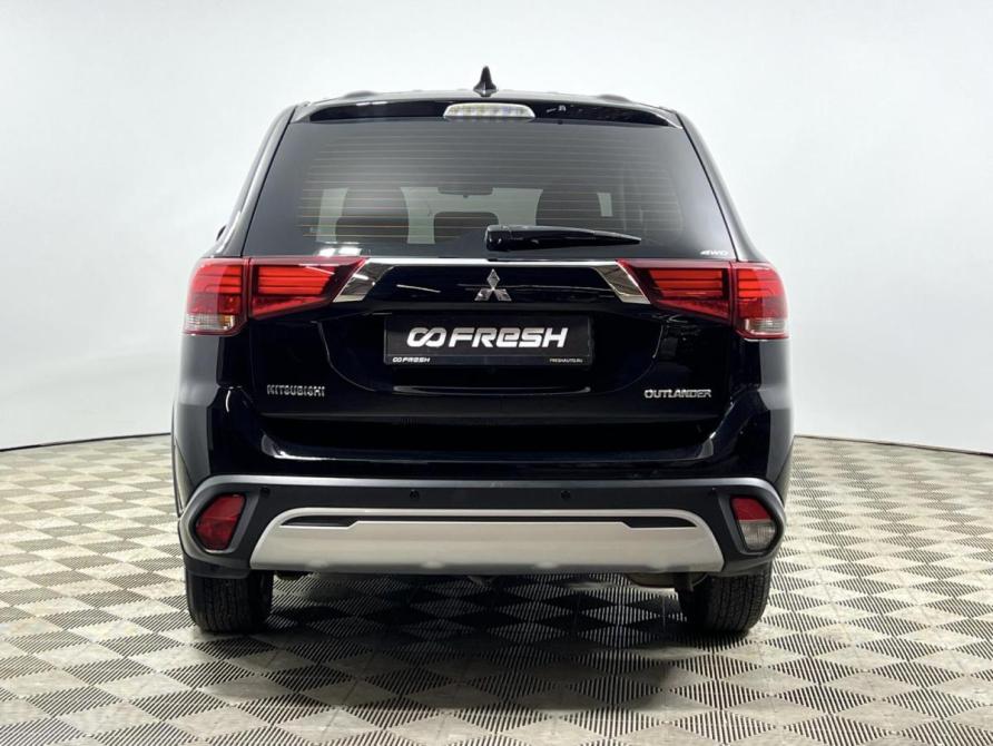 Mitsubishi Outlander III Рестайлинг 3 Казань  - изображение 4