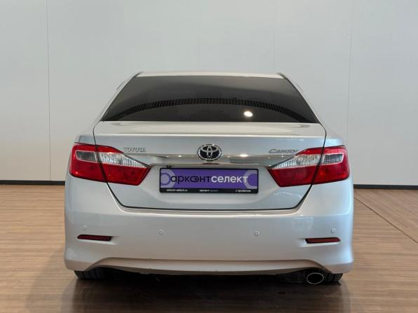 Toyota Camry VII (XV50) с пробегом 2012 года, цена 1 330 000 рублей, 271413 км, седан, Автокод Объявления