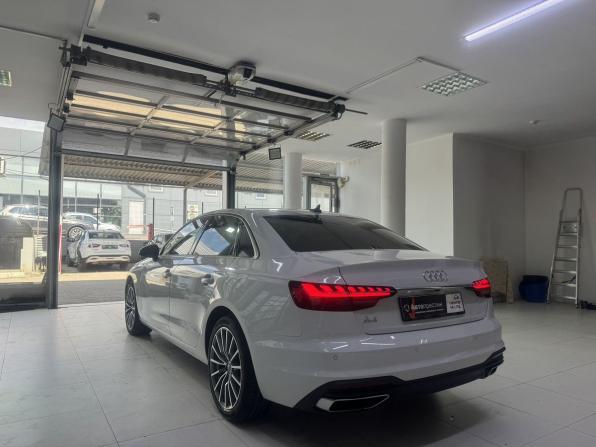 Audi A4 V (B9) Рестайлинг с пробегом 2021 года, цена 2 640 000 рублей, 121660 км, седан, Автокод Объявления