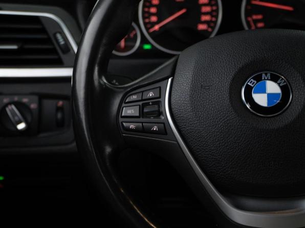 BMW 3 серии VI (F3x) Рестайлинг с пробегом 2017 года, цена 2 099 050 рублей, 303963 км, универсал, Автокод Объявления