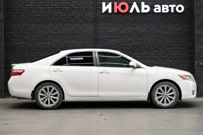 Toyota Camry VI (XV40) Рестайлинг с пробегом 2010 года, цена 1 200 000 рублей, 274440 км, седан, Автокод Объявления