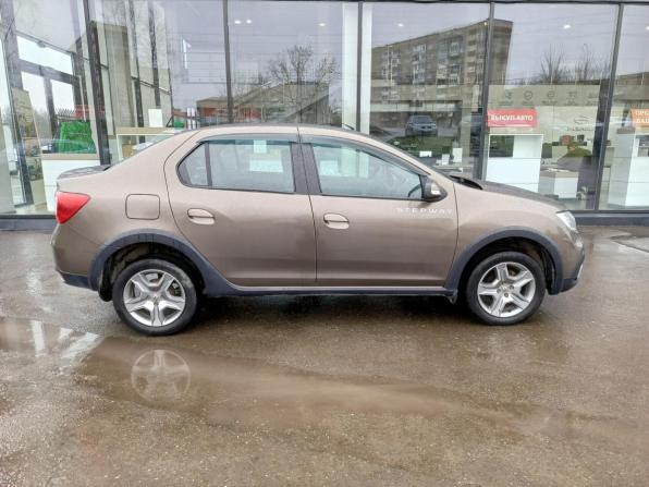 Renault Logan II Рестайлинг с пробегом 2019 года, цена 1 098 900 рублей, 75093 км, седан, Автокод Объявления