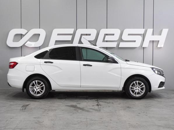 Lada (ВАЗ) Vesta I с пробегом 2019 года, цена 894 000 рублей, 124047 км, седан, Автокод Объявления