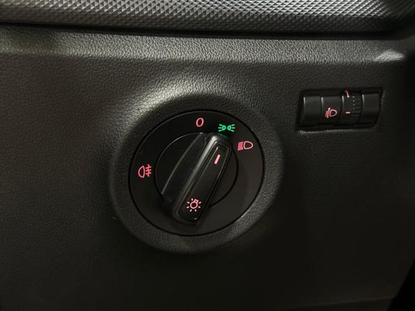 Volkswagen Polo VI с пробегом 2021 года, цена 1 599 000 рублей, 70773 км, лифтбек, Автокод Объявления