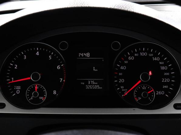 Volkswagen Passat B6 с пробегом 2010 года, цена 470 000 рублей, 326587 км, седан, Автокод Объявления