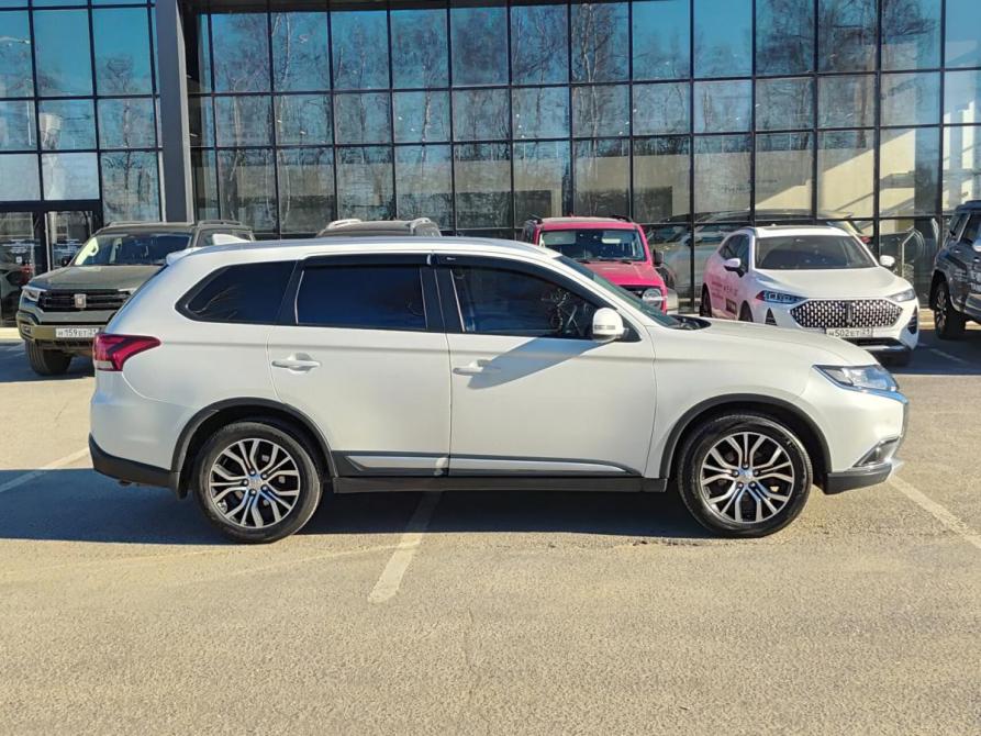 Mitsubishi Outlander III Рестайлинг 2 Чебоксары  - изображение 5