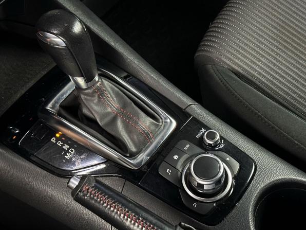 Mazda 3 III (BM) с пробегом 2014 года, цена 1 220 000 рублей, 148936 км, седан, Автокод Объявления