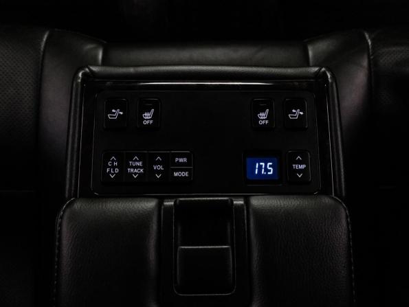 Toyota Camry VII (XV50) Рестайлинг 2 с пробегом 2017 года, цена 1 799 000 рублей, 301220 км, седан, Автокод Объявления