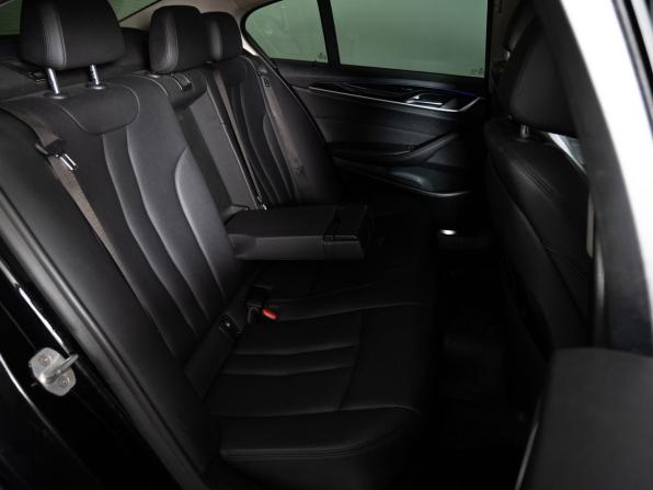 BMW 5 серии VII (G30/G31/G38) с пробегом 2019 года, цена 2 750 000 рублей, 165000 км, седан, Автокод Объявления