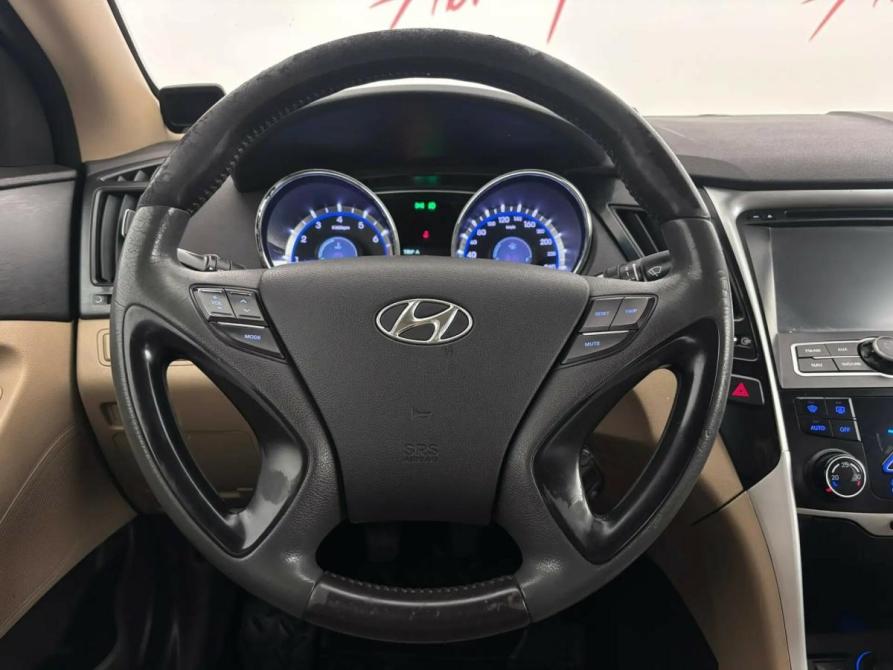 Hyundai Sonata VI (YF) Псков  - изображение 11