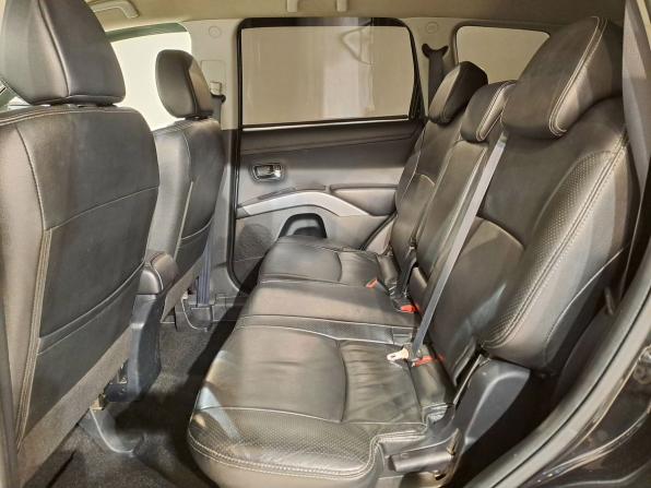 Mitsubishi Outlander II Рестайлинг с пробегом 2012 года, цена 877 000 рублей, 336026 км, внедорожник, Автокод Объявления