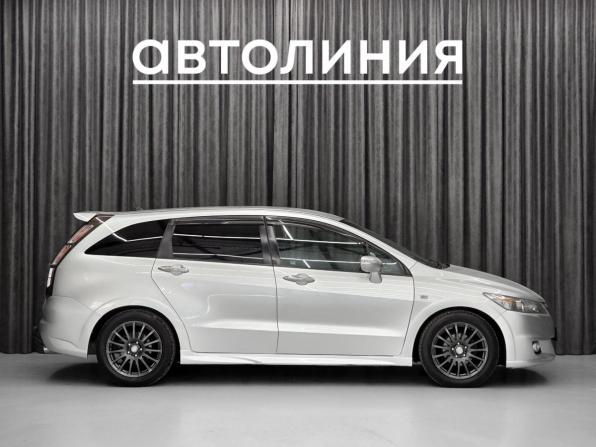 Honda Stream II Рестайлинг с пробегом 2010 года, цена 1 130 000 рублей, 160000 км, минивэн, Автокод Объявления